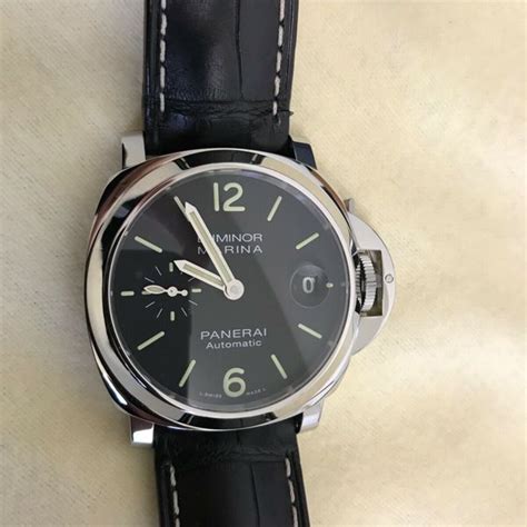 Panerai Luminor PAM1048 (40mm) .